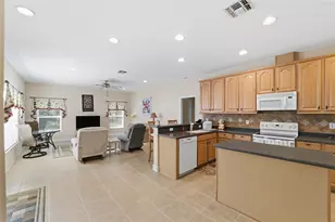 11201 Valley Stream Ct, Spring Hill, FL 34609 - Photo 47