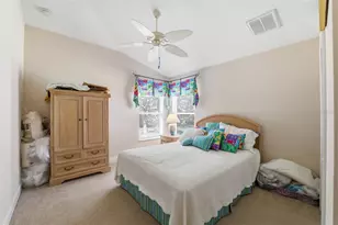11201 Valley Stream Ct, Spring Hill, FL 34609 - Photo 17
