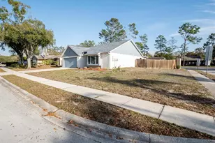 10230 Maverick St, New Port Richey, FL 34654 - Photo 29