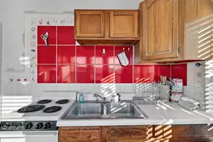 312 E Orange St, Tarpon Springs, FL 34689 - Photo 23