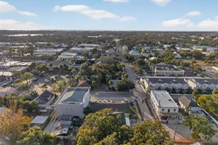 312 E Orange St, Tarpon Springs, FL 34689 - Photo 77