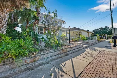 312 E Orange Street #B, Tarpon Springs, FL 34689 - Photo 5