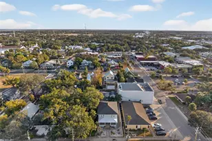 312 E Orange St, Tarpon Springs, FL 34689 - Photo 75