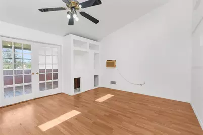 10221 Elgin Boulevard, Spring Hill, FL 34608 - Photo 17