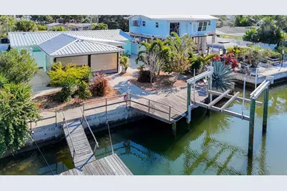 13607 Frances Avenue, Hudson, FL 34667 - Photo 7