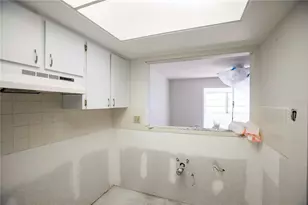 4726 Marine Pkwy, New Port Richey, FL 34652 - Photo 19