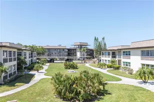 4726 Marine Pkwy, New Port Richey, FL 34652 - Photo 23