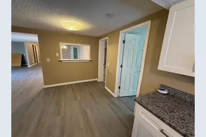 6104 Seabreeze Drive, Port Richey, FL 34668 - Photo 9