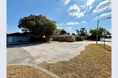 9330 Regency Park Boulevard, Port Richey, FL 34668 - Photo 5
