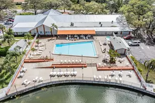 10600 Mira Vista Dr, Port Richey, FL 34668 - Photo 29