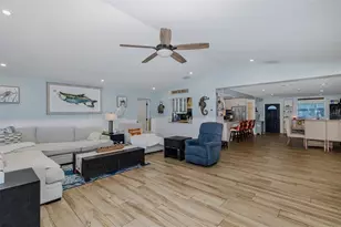 8211 Hayward Ln, Port Richey, FL 34668 - Photo 11