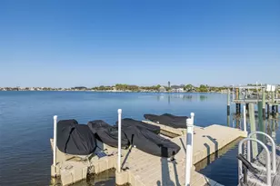 8211 Hayward Ln, Port Richey, FL 34668 - Photo 51