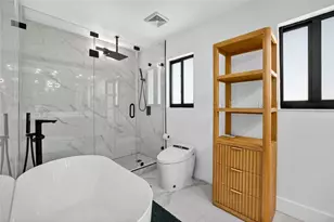 511 S Riverhills Dr, Temple Terrace, FL 33617 - Photo 39