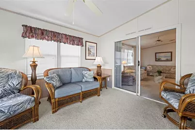 5177 Forest Glenn Drive, Spring Hill, FL 34607 - Photo 9