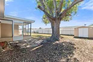 7130 Fox Hollow Dr, Port Richey, FL 34668 - Photo 23