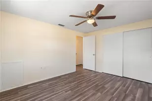 7130 Fox Hollow Dr, Port Richey, FL 34668 - Photo 11