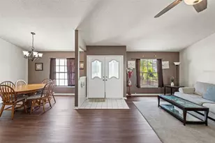 3077 Ardenwood Dr, Spring Hill, FL 34609 - Photo 5