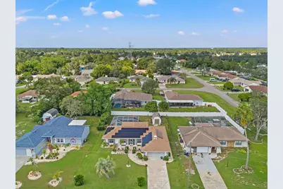 3077 Ardenwood Drive, Spring Hill, FL 34609 - Photo 3