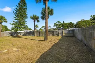 7026 Whitethorn Ct, Port Richey, FL 34668 - Photo 43