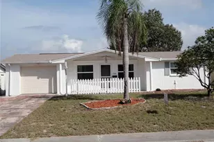 5228 School Rd, New Port Richey, FL 34653 - Photo 1