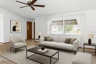 2414 Appian Ave, Spring Hill, FL 34608 - Photo 3