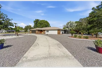 8123 River Country Drive, Weeki Wachee, FL 34607 - Photo 15