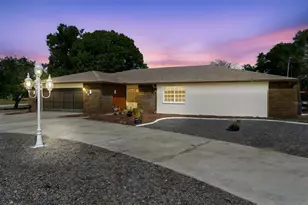 8123 River Country Dr, Weeki Wachee, FL 34607 - Photo 1