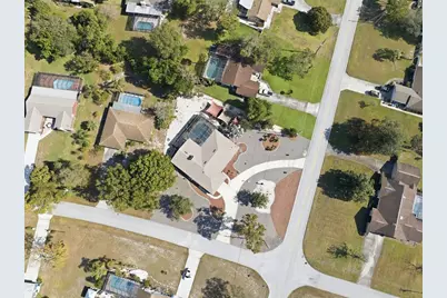 8123 River Country Drive, Weeki Wachee, FL 34607 - Photo 17