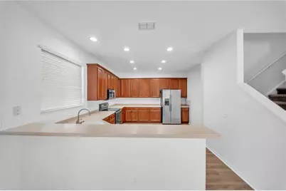 17446 Queensland Street, Land O Lakes, FL 34638 - Photo 11