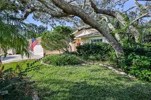 2075 Quailwood Ln, Spring Hill, FL 34606 - Photo 5