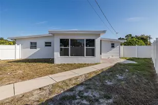 10619 Agate Ct, Port Richey, FL 34668 - Photo 13