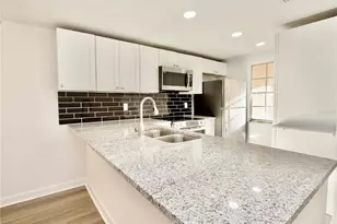 4451 Rustic Dr, New Port Richey, FL 34652 - Photo 7