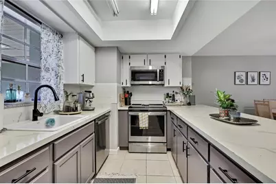 368 Portland Avenue, Spring Hill, FL 34606 - Photo 21