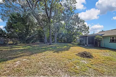 368 Portland Avenue, Spring Hill, FL 34606 - Photo 15