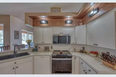 3473 Conifer Loop, Spring Hill, FL 34609 - Photo 9