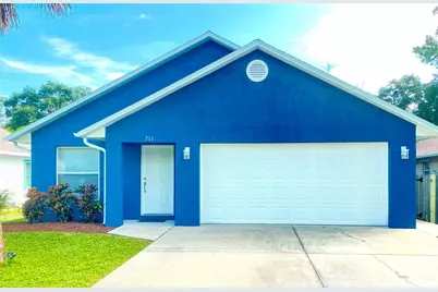 711 Dougherty Street, New Smyrna Beach, FL 32168 - Photo 1