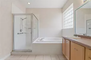 1160 Lindenwood Dr, Tarpon Springs, FL 34688 - Photo 21