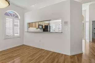 1160 Lindenwood Dr, Tarpon Springs, FL 34688 - Photo 11