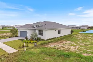 18373 Rockport Pl, Lakewood Ranch, FL 34211 - Photo 5