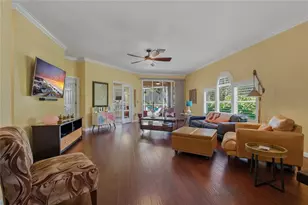 1320 Lindenwood Dr, Tarpon Springs, FL 34688 - Photo 13