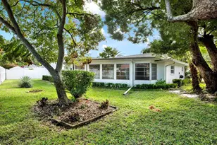 720 Bowsprit Pl, Palm Harbor, FL 34685 - Photo 31