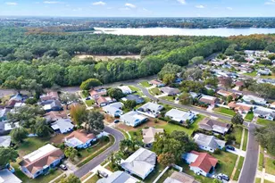 720 Bowsprit Pl, Palm Harbor, FL 34685 - Photo 35