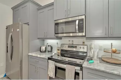 6395 Banyan Boulevard #301, New Port Richey, FL 34652 - Photo 15