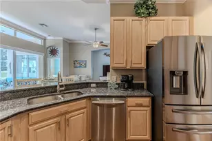 320 McIntosh Ct, Spring Hill, FL 34609 - Photo 33