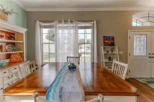 320 McIntosh Ct, Spring Hill, FL 34609 - Photo 13