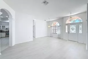 11345 Long Hill Ct, Spring Hill, FL 34609 - Photo 9