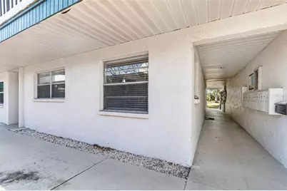 7560 92nd Street #104B, Seminole, FL 33777 - Photo 5