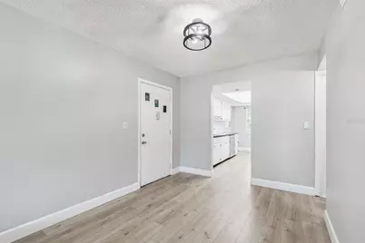 7560 92nd Street #104B, Seminole, FL 33777 - Photo 11