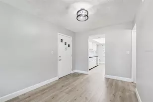 7560 92nd St, Seminole, FL 33777 - Photo 11