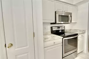 29241 Kapalua Way, San Antonio, FL 33576 - Photo 15